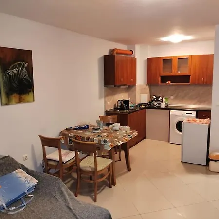 просторная в популярном комплексе Slantchev Briag