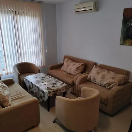 просторная в популярном комплексе Apartmán *
